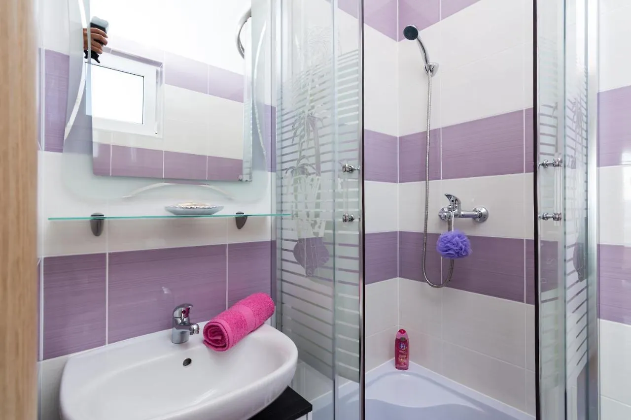 Apartments With A Parking Space Seget Vranjica, Trogir - 12499 Seget Donji